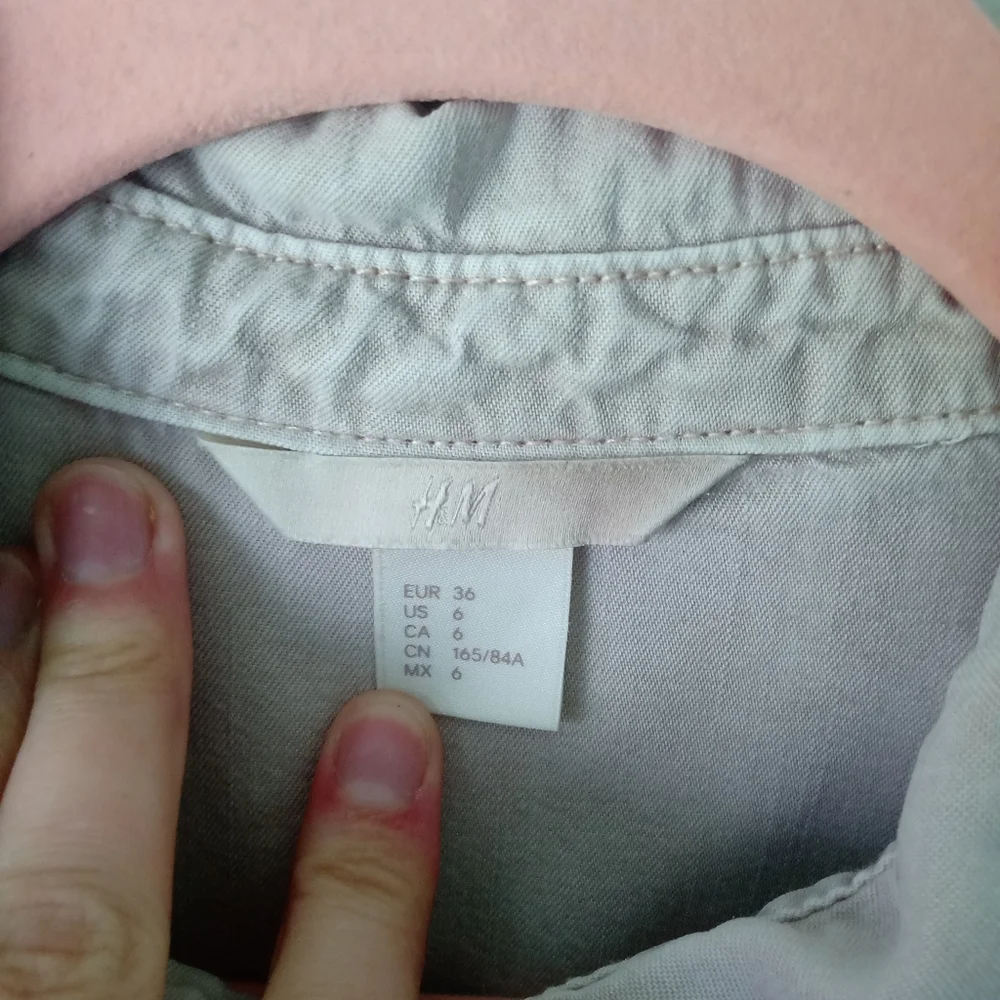 H&M Linen Blouse - Picture 3 of 3